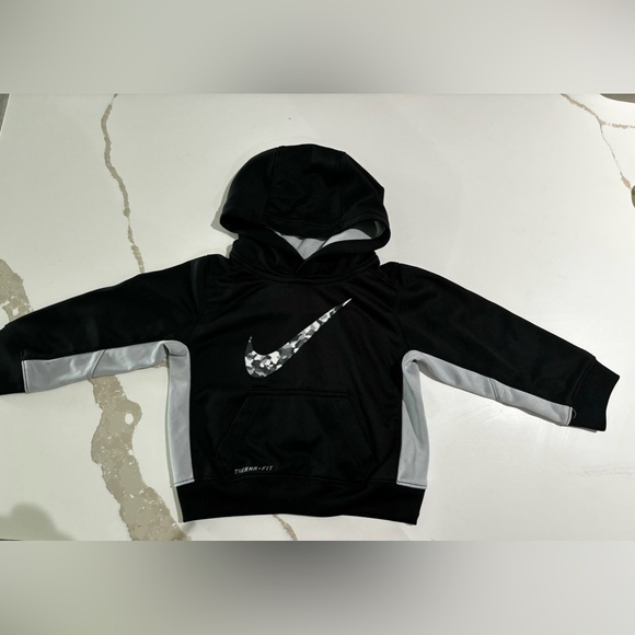 Nike Other - Nike Boys Thermafit Hoodie 2T Camouflage Swoosh Black
